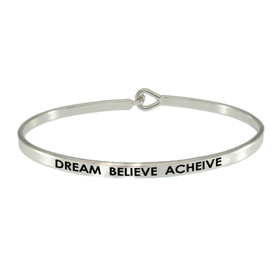 "DREAM BELIEVE ACHEIVE" Bangle | 
Style: 411033262945