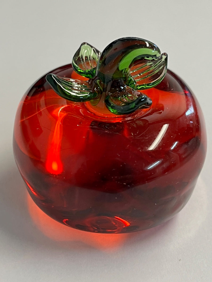 RED TOMATO CRYSTAL FIGURINE | Style: 3207-0053