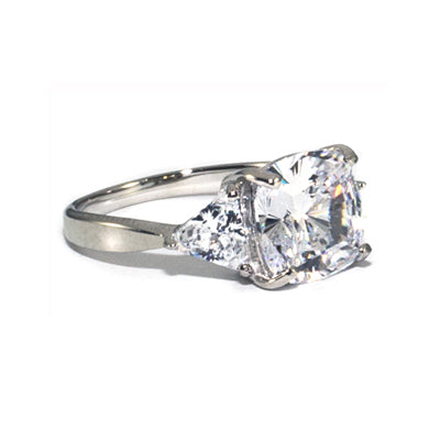 Diamondess Cushion Cut CZ Ring | Style: 433070013005